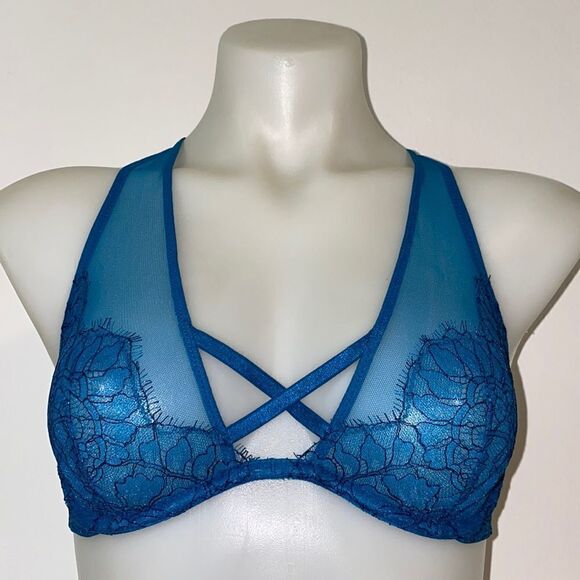 NEW VICTORIA SECRET UNLINED BRA - Picture 1 of 3